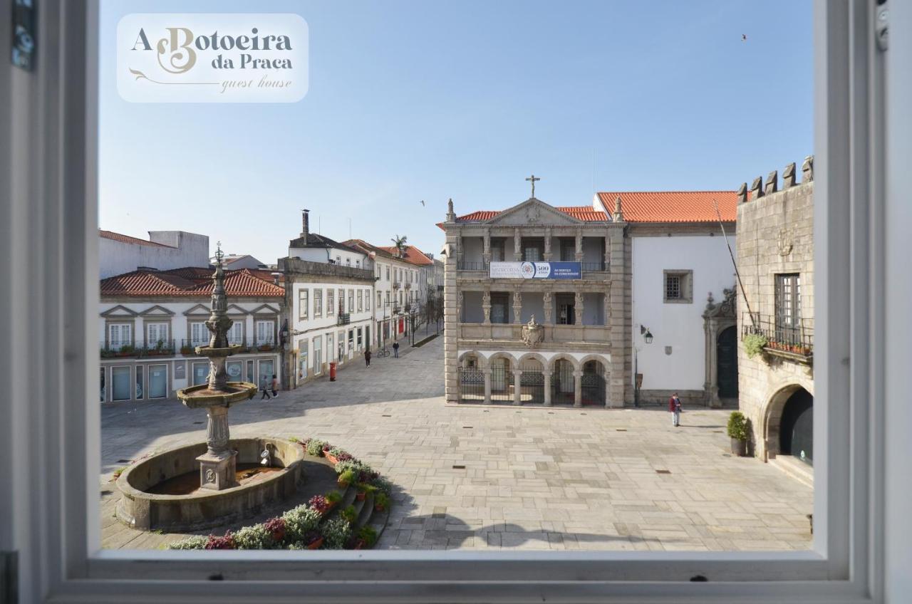 A Botoeira Da Praca Guest House เวียนา โด กัสเตโล ภายนอก รูปภาพ